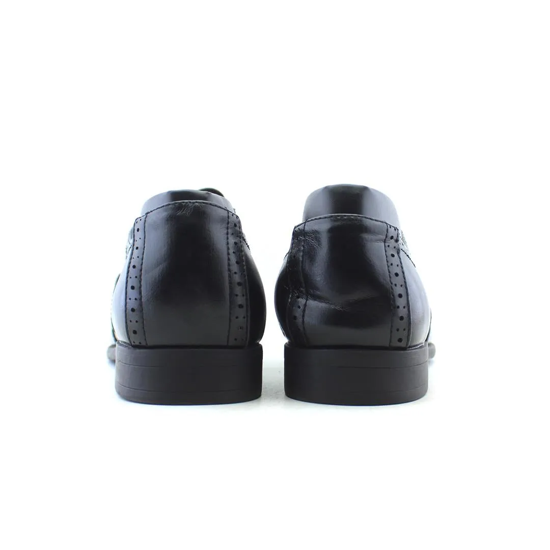 ASOS  DESIGN BROGUE