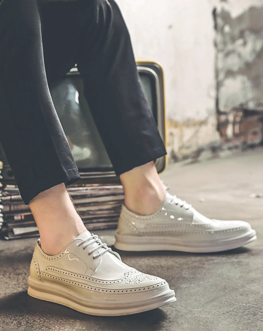 ♂♀Medallion Oxford Shoes