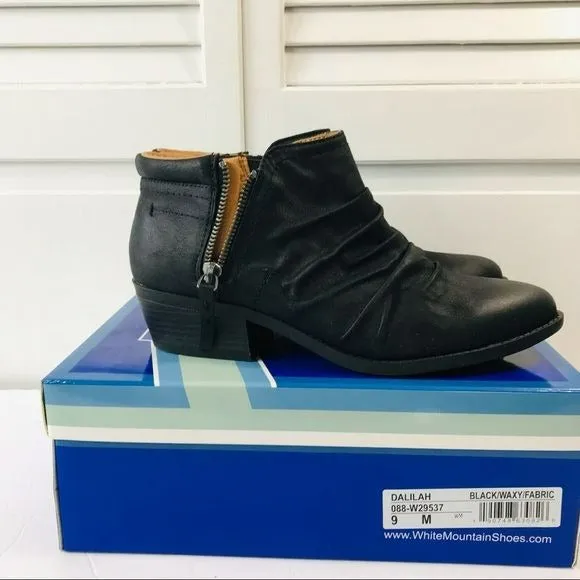 WHITE MOUNTAIN Black Dalilah Ankle Boot Size 9M